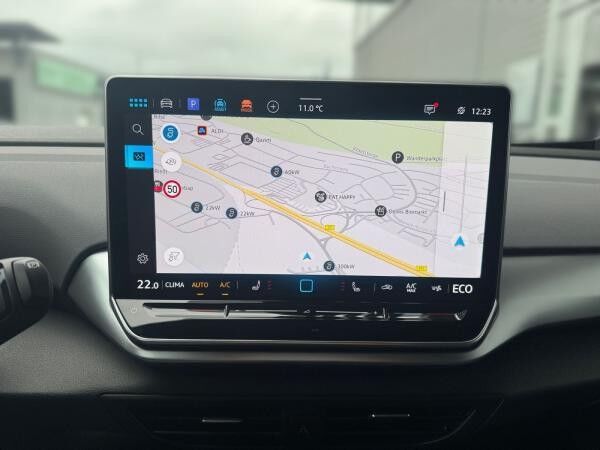Volkswagen ID.4 Pure MATRIX AHK 360° NAV SHZ WÄRMEPUMPE