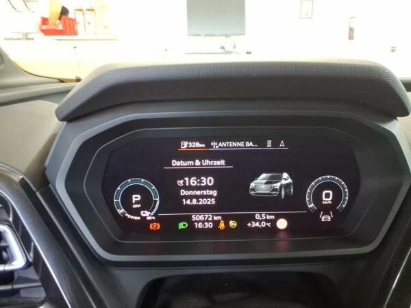 Audi Q4 e-tron Q4 Sportback e-tron S-Line 50 quattro / Matrix