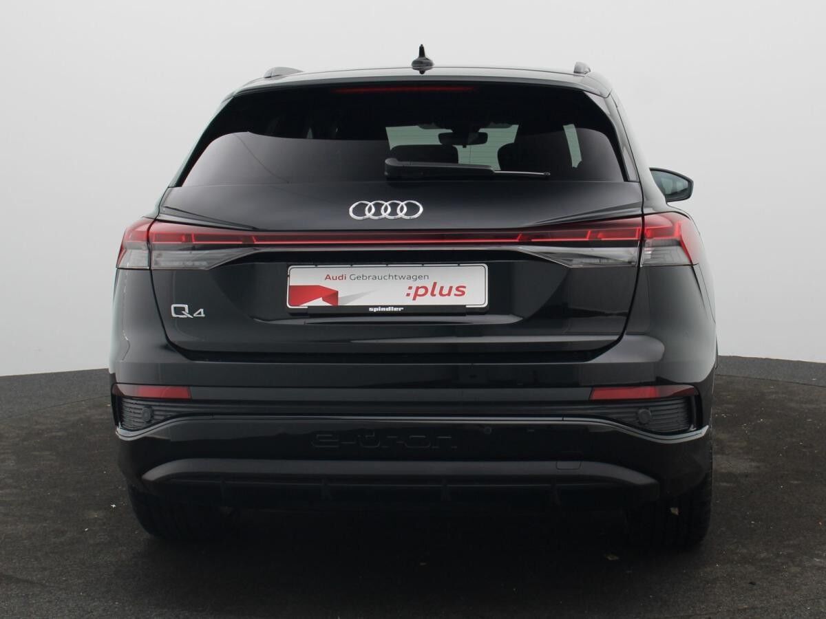 Audi Q4 e-tron S-Line 35 / MMI-Navi+, Standklima, LED