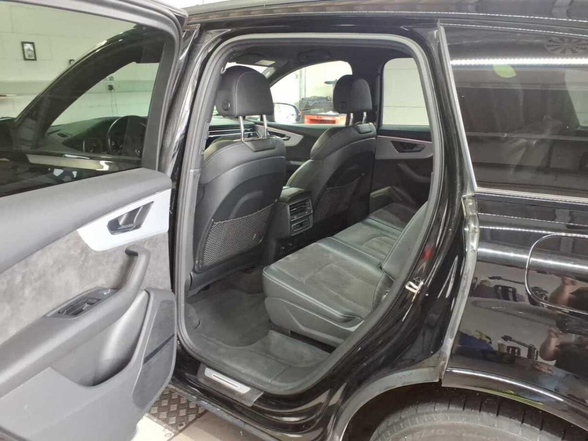 Audi Q7 S-Line 55 TFSIe quattro / Navi+, Matrix, B&O