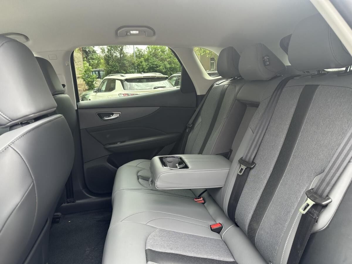 MG S5 EV S5 EV LUXURY – vollelektrischer Premium SUV ab 299 €/ Monat leasen