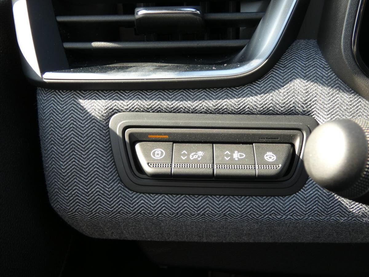 Renault Clio Techno TCe90 💸November-DEAL 🤑