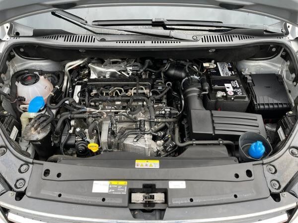 Volkswagen Caddy Kombi Comfortline / Navi, SHZ, Standh.