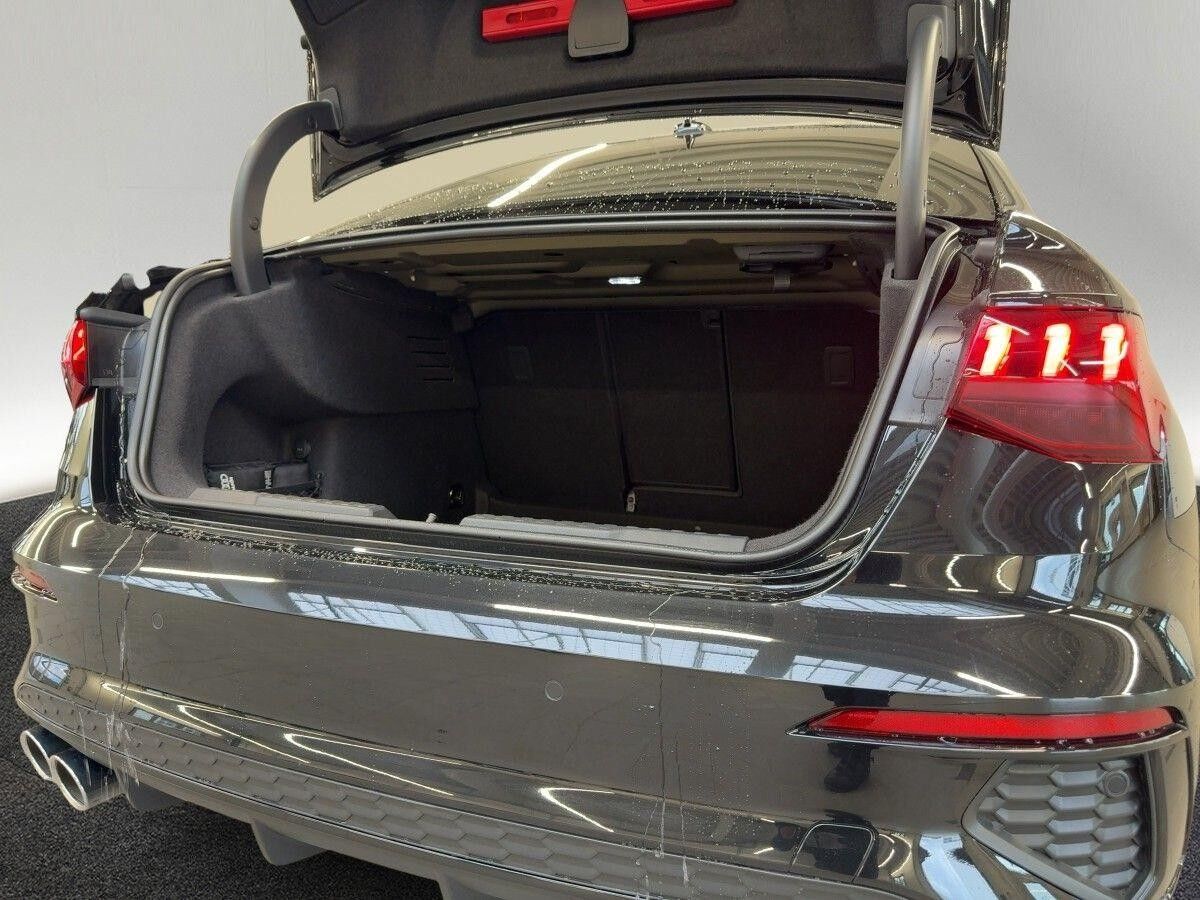 Audi S3 Limousine 2.0 TFSI quattro Pano Kamera virtual Cockpit