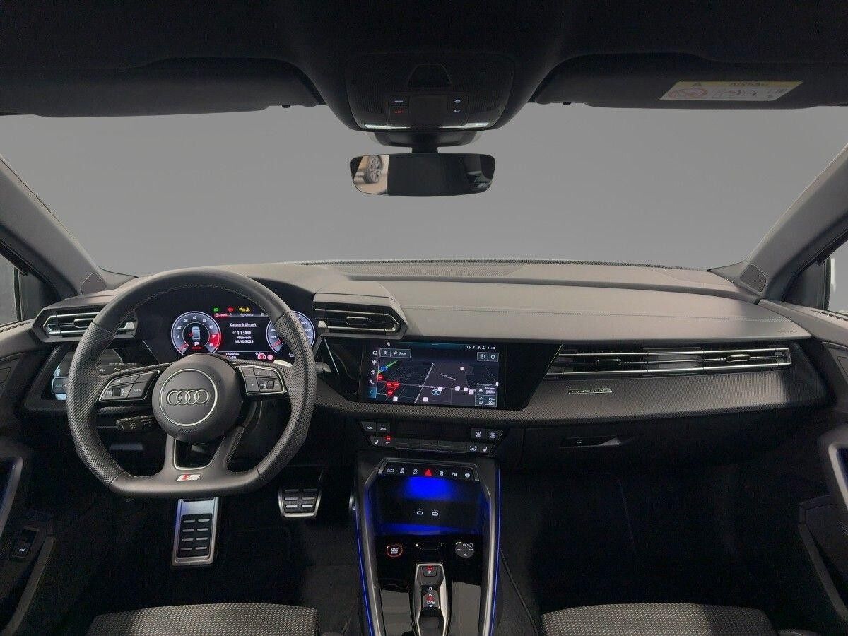 Audi S3 Limousine 2.0 TFSI Kamera ACC virtual Navi