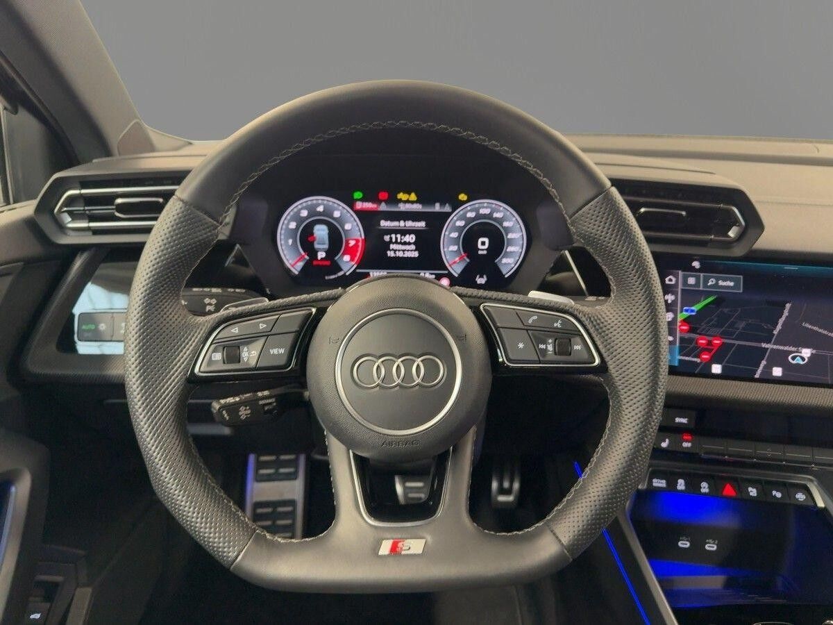 Audi S3 Limousine 2.0 TFSI Kamera ACC virtual Navi