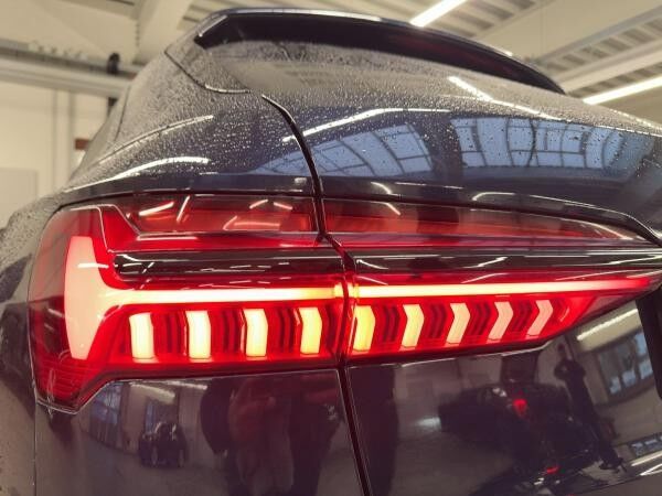 Audi A6 Avant sport 55 TFSIe quattro Head-Up Pano HD Matrix B&O AHK