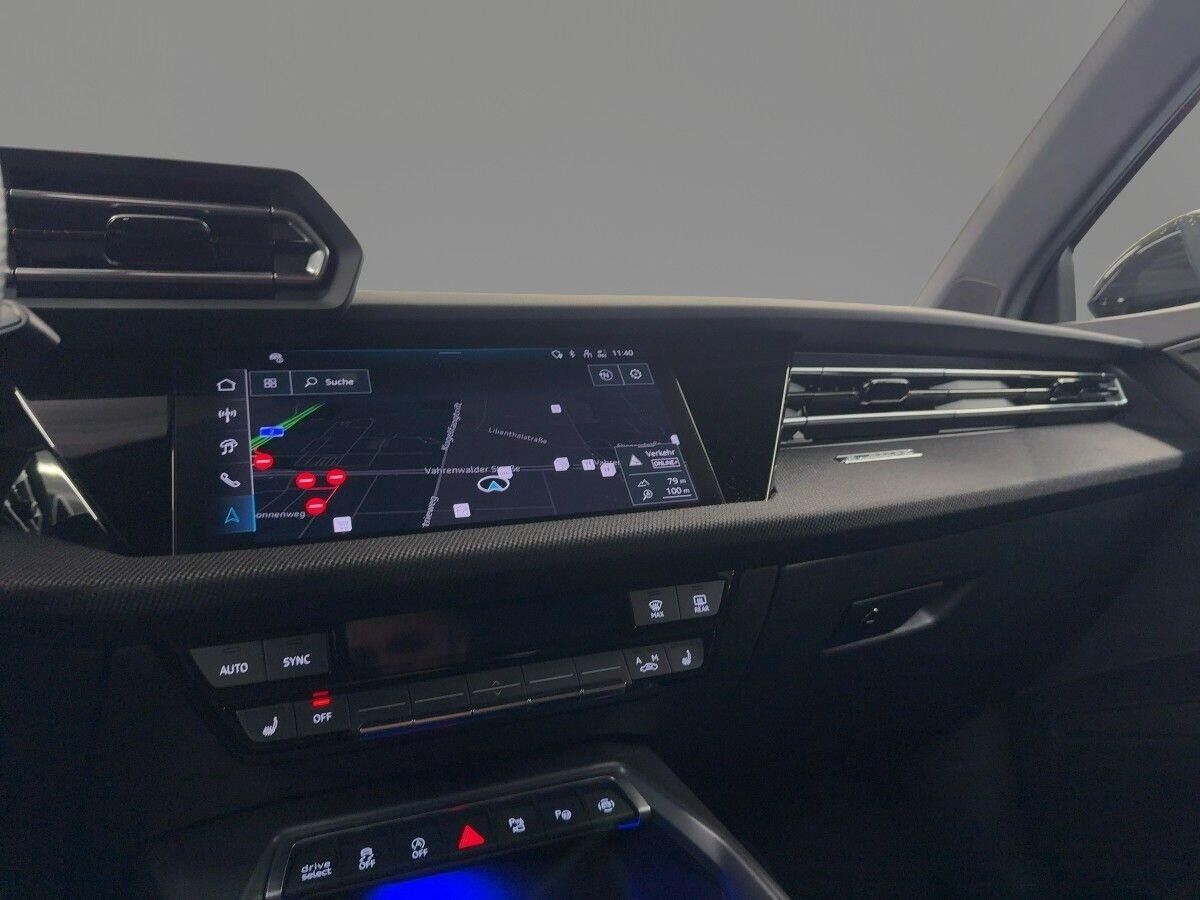 Audi S3 Limousine 2.0 TFSI Kamera ACC virtual Navi