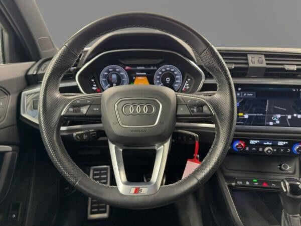 Audi Q3 45 TFSIe Kamera LED virtual Navi