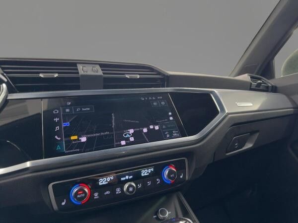 Audi Q3 45 TFSIe Kamera LED virtual Navi