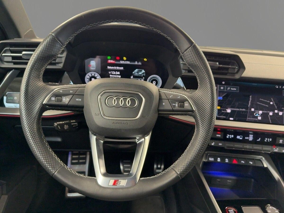 Audi S3 Limousine 2.0 TFSI quattro Pano Kamera virtual Cockpit