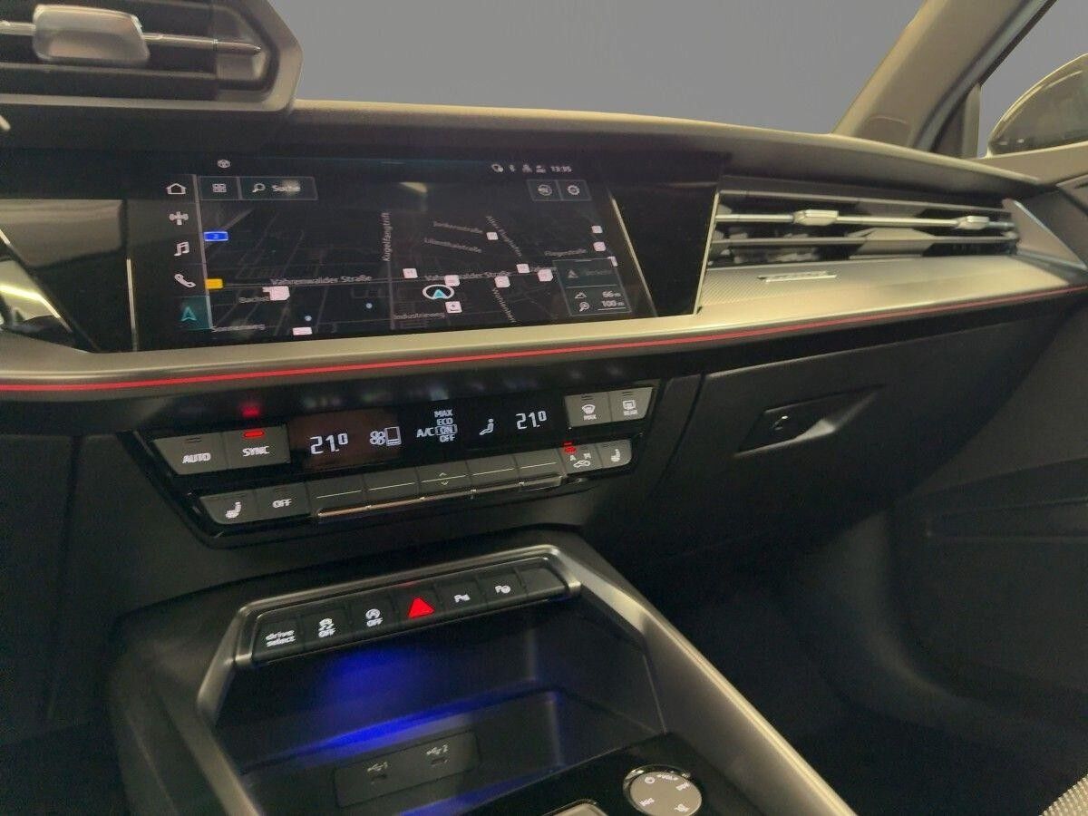 Audi S3 Limousine 2.0 TFSI quattro Pano Kamera virtual Cockpit