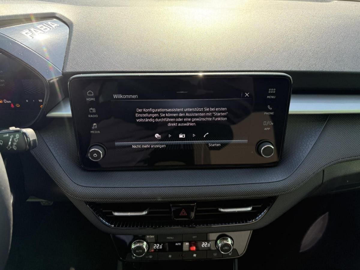 Skoda Fabia Tour 1,0 TSI 70 kW 5-Gang**AKTION**