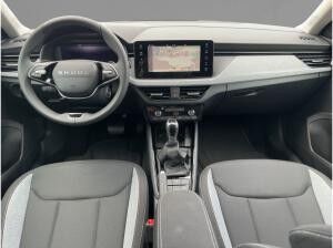 Skoda Kamiq TOUR 1,0 TSI DSG *ACC / NAVI / AHZV*