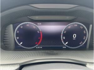 Skoda Kamiq TOUR 1,0 TSI DSG *ACC / NAVI / AHZV*