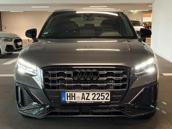 Audi Q2 35 TDI S tronic 2xS LINE/SONOS//NAVI/MATRIX