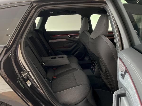 Audi A6 Avant 40 TDI qu. S tronic S LINE/EDITION-ONE