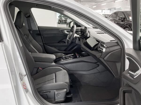 Audi A5 Avant TFSI S tronic S LINENAVI/LM20/AHK