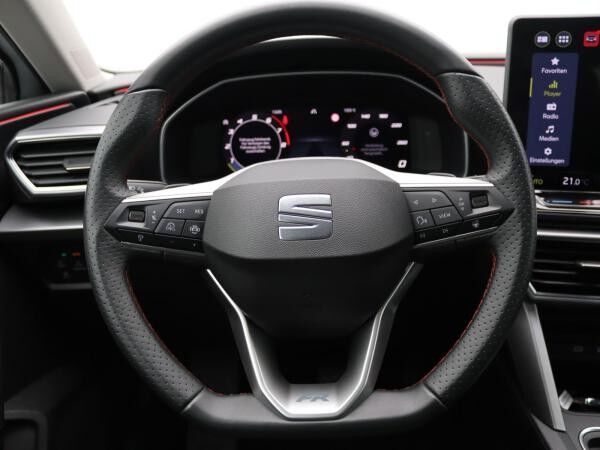 Seat Leon ST FR 1.5 eTSI DSG / Navi, Matrix, RFK, ACC