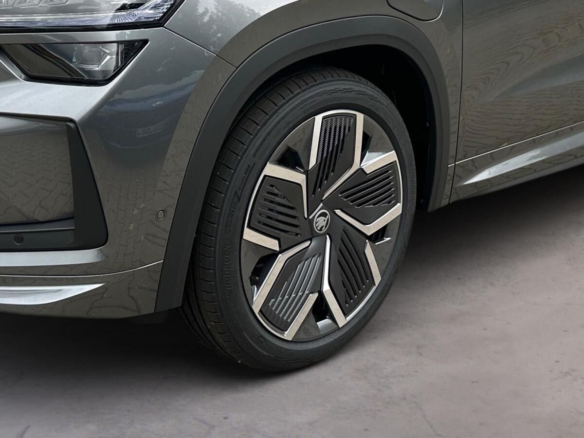 Skoda Kodiaq 1.5 TSI iV 150kW Sportline/FSH/Fahrassistenz+/Familie/Licht&Sicht+/Infotainment+/Winter/Komfort+