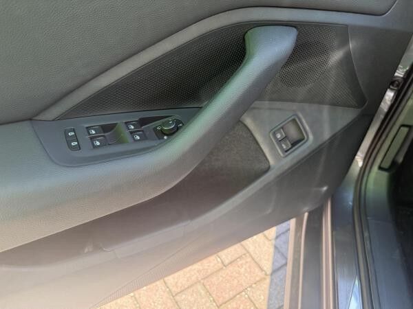 Skoda Superb Combi L&K 1,5 TSI iV 150 kW 6-Gang-DSG**Aktion**