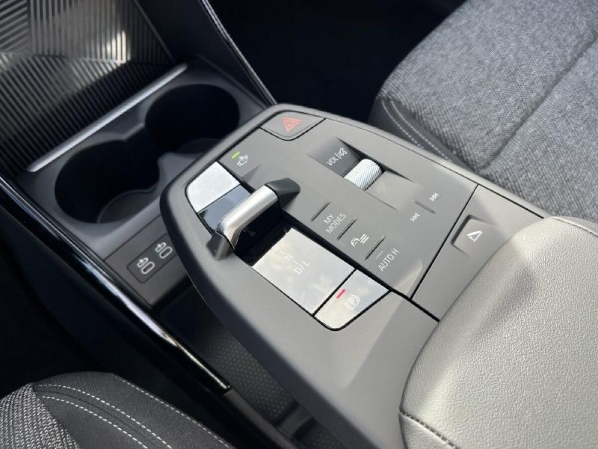 BMW 218 Active Tourer mit Anhängerkupplung AKTION BIS 30.10.2025