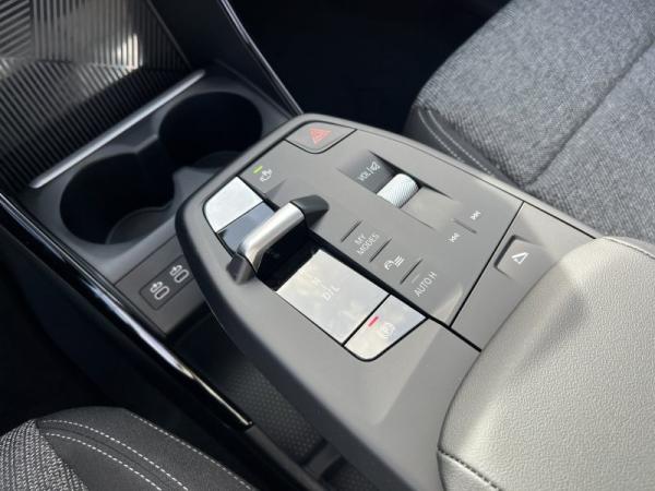 BMW 218 Active Tourer mit Anhängerkupplung AKTION