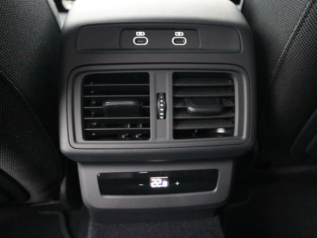 Audi Q5 SUV TDI quattro S tronic S line*AHK*ACC*