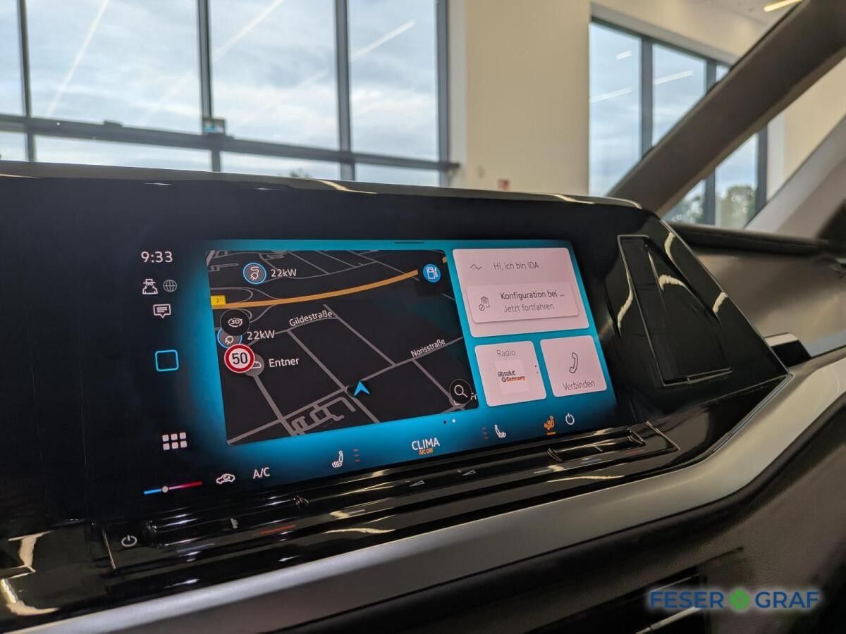 Volkswagen T7 Multivan Life Edition Navi Business-Paket AHK