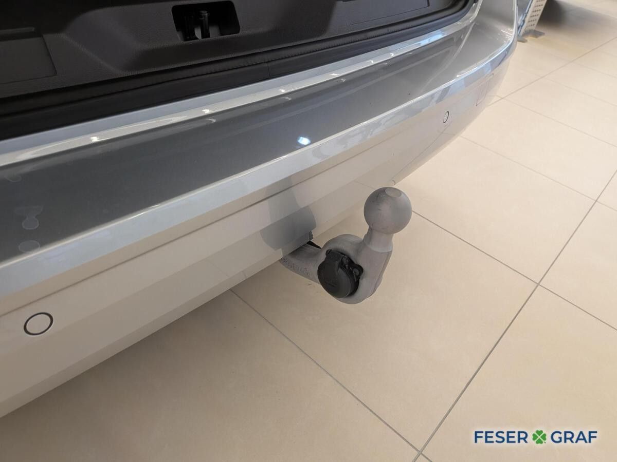 Volkswagen T7 Multivan Life Edition Navi Business-Paket AHK