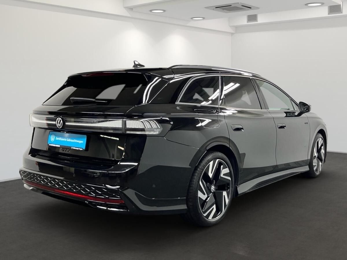 Volkswagen ID.7 Tourer GTX 250 kW 4Motion AHK Kamera HUD Matrix 21"