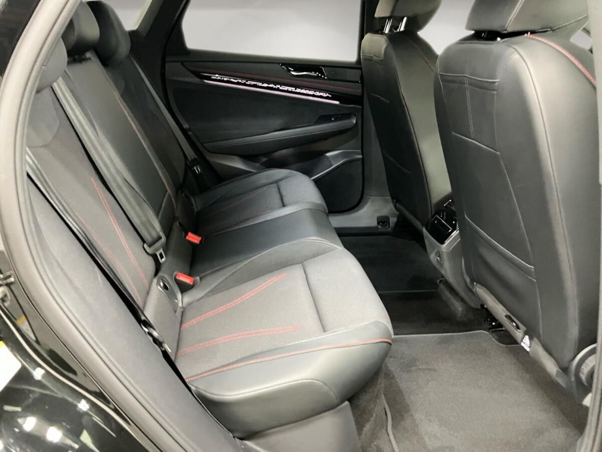 Volkswagen ID.7 Tourer GTX 250 kW 4Motion AHK Kamera HUD Matrix 21"