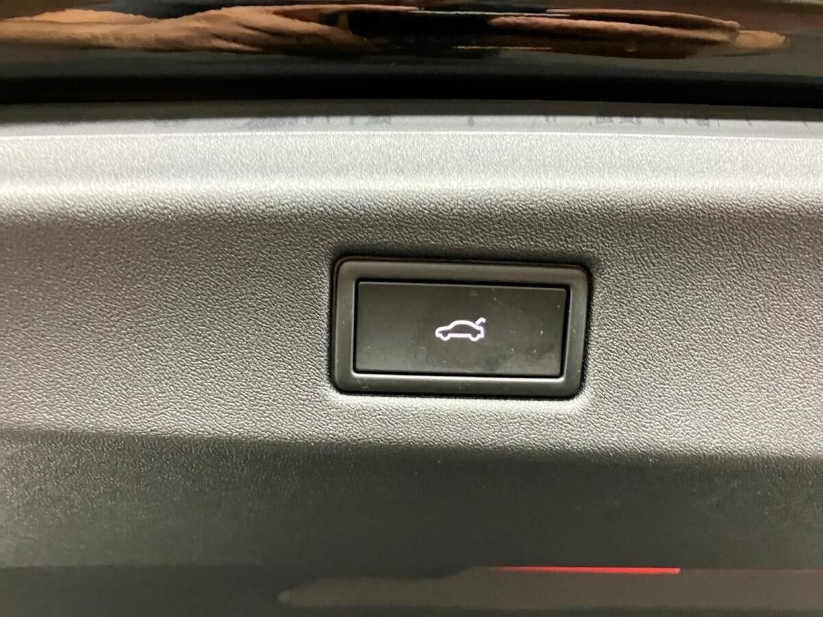 Volkswagen ID.7 Tourer GTX 250 kW 4Motion AHK Kamera HUD Matrix 21"