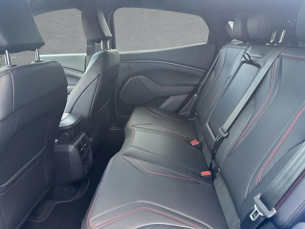 Ford Mustang Mach-E PREMIUM 91kWh #600km #großeBatterie #AKTION