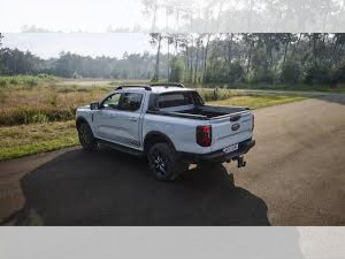 Ford Ranger XLT PHEV 281 PS 10 Gang Automatikgetriebe