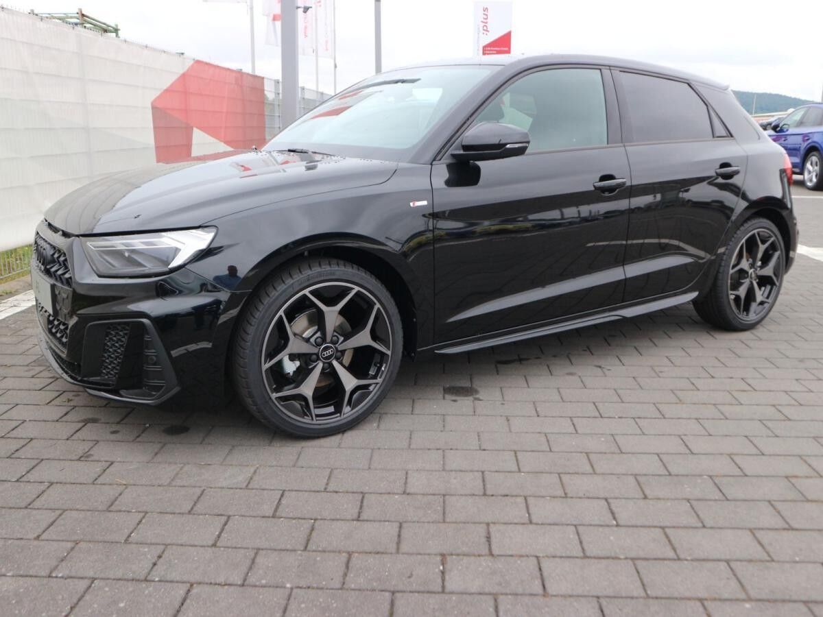 Audi A1 Sportback S line 35 TFSI S tronic*CARPLAY*LED*