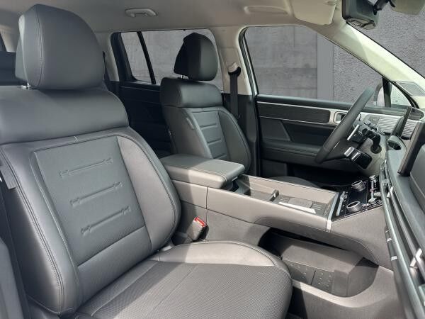 Hyundai Santa Fe HEV 5-Sitzer 1.6 T-GD 4WD Intro >Sofort Verfügbar<