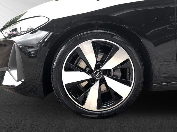 Audi A5 Avant TFSI S tronicLED+AHK+ACC