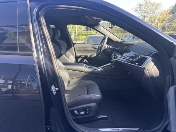 BMW X6 xDrive30d M Sport PRO //Pano Sitzbelüft. AHK
