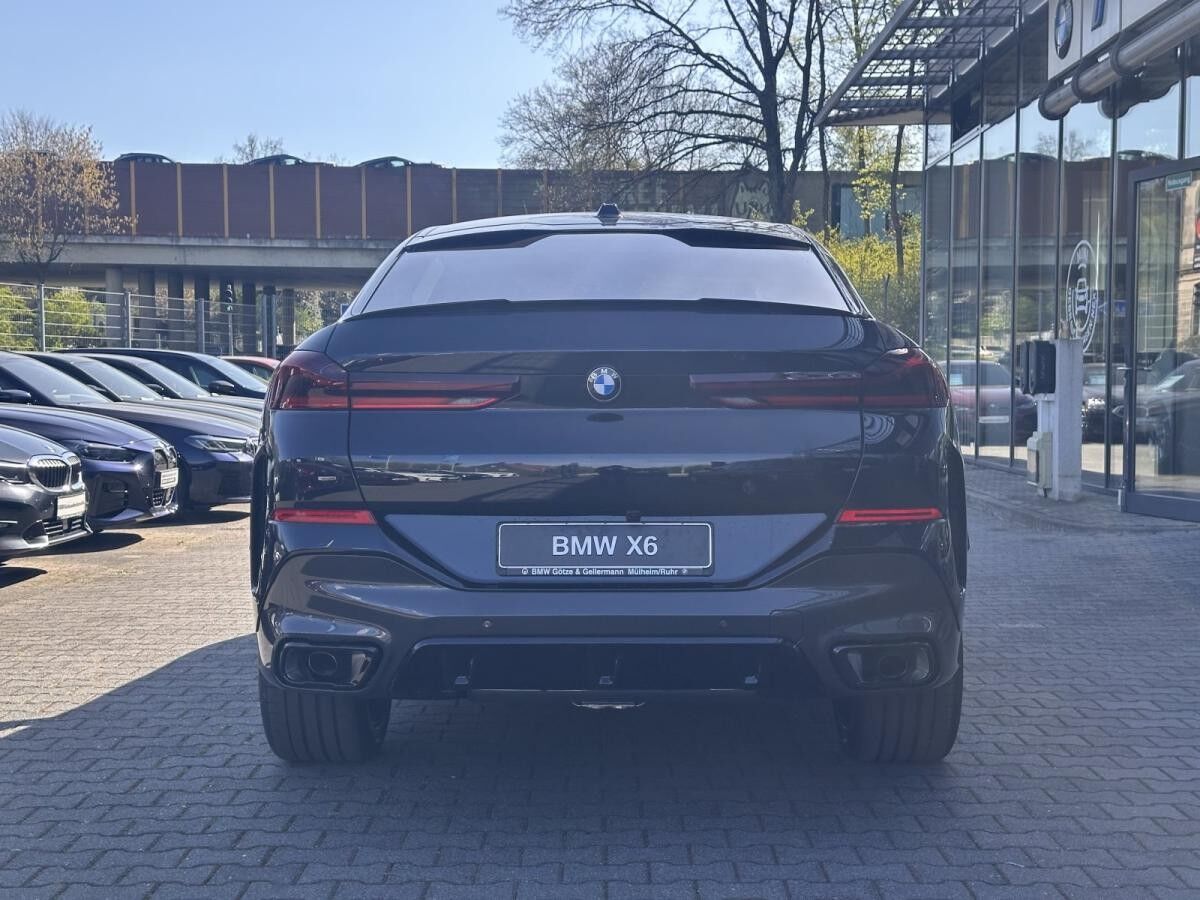 BMW X6 xDrive30d M Sport PRO //Pano Sitzbelüft. AHK