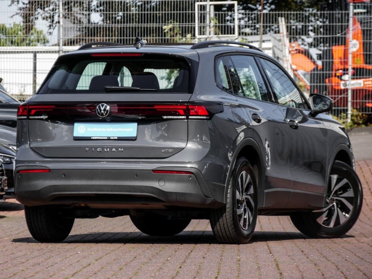Volkswagen Tiguan Life 1.5 eTSI DSG ACC AHK NAVI AREA VIEW HEAD UP
