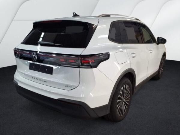 Volkswagen Tiguan nza 1.5 TSI DSG AHK ACC LED-Plus