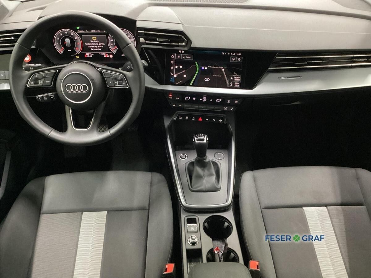 Audi A3 Sportback Advanced 30 TFSI AHK Navi APP PDC