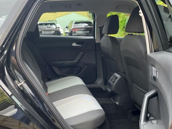 Seat Leon Sportstourer 1.5 eTSI Road Edition DSG Virtual