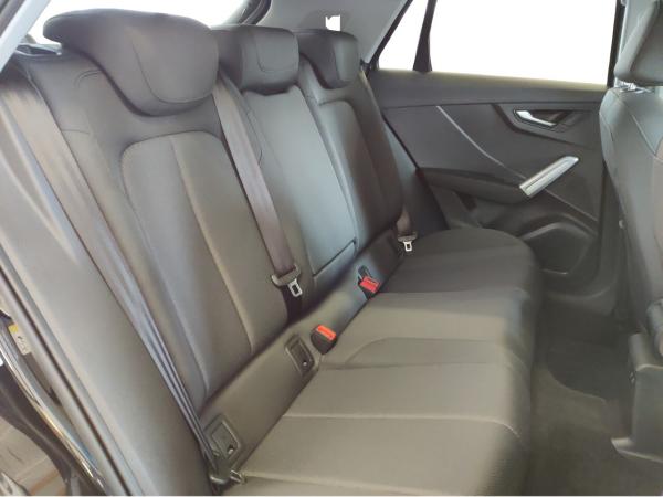 Audi Q2 35 TFSI S tronic advanced, AHK, Navi, Matrix