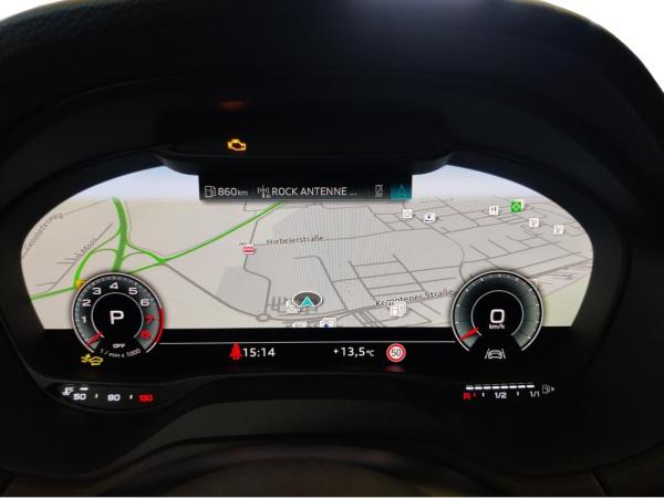 Audi Q2 35 TFSI S tronic advanced, AHK, Navi, Matrix