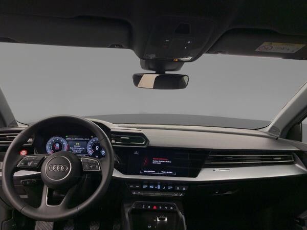Audi A3 Limousine S line 30 TFSI 6-G. SONOS RFK NAVI