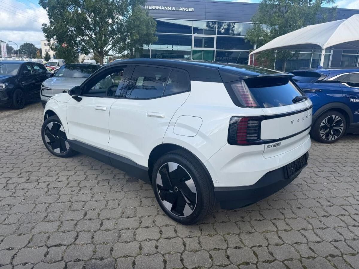 Volvo EX30 Single M. Extended Range RWD Ultra+SOFORT
