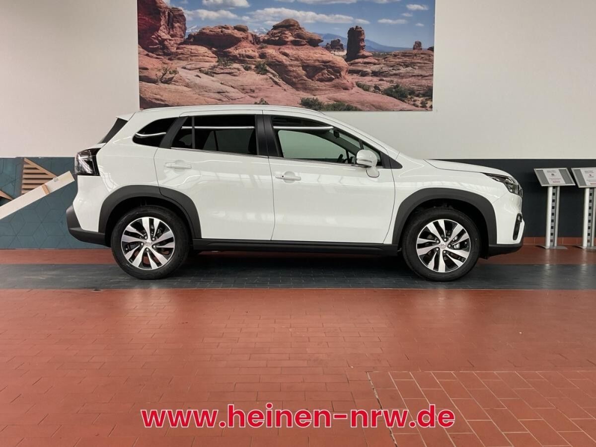 Suzuki S-Cross 1.4 COMFORT PLUS ALLGRIP HYBRID NAVI DAB BT *5 JAHRE GARANTIE*