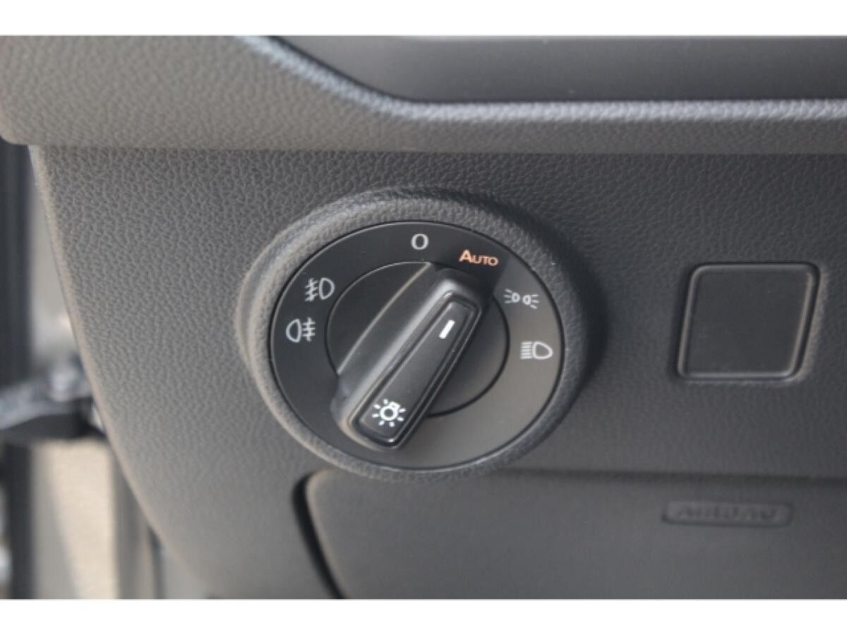 Cupra Ateca 2.0 TSI DSG 4Drive VZ AHK 360 KAMERA DCC SHZ GRA DAB 19